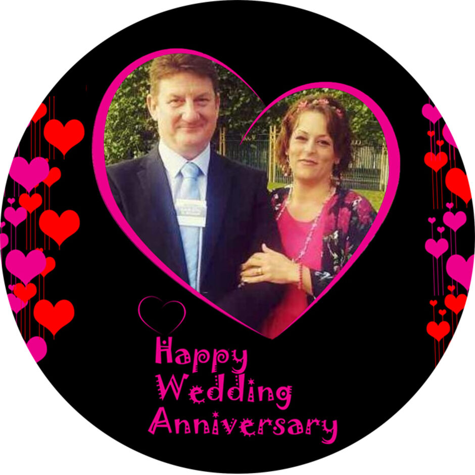 Happy-Wedding-Anniversary-Round-Edible-Cake-Topper