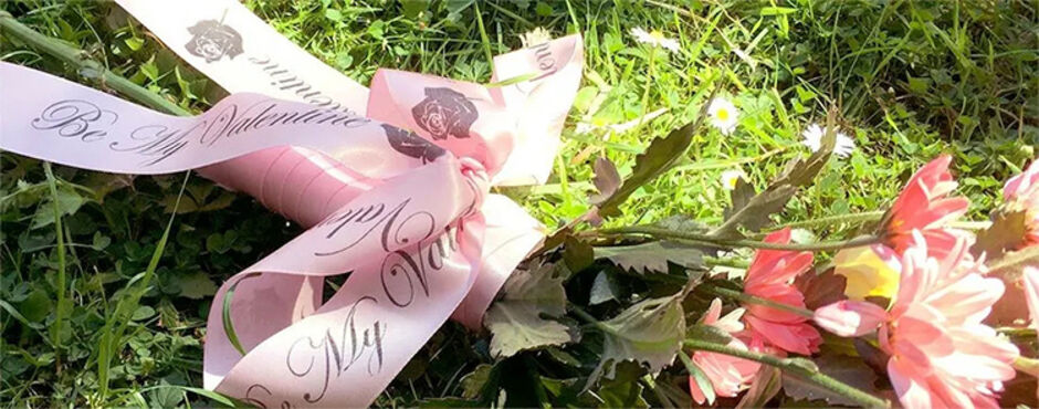 Examples-of-Personalised-Ribbon-e